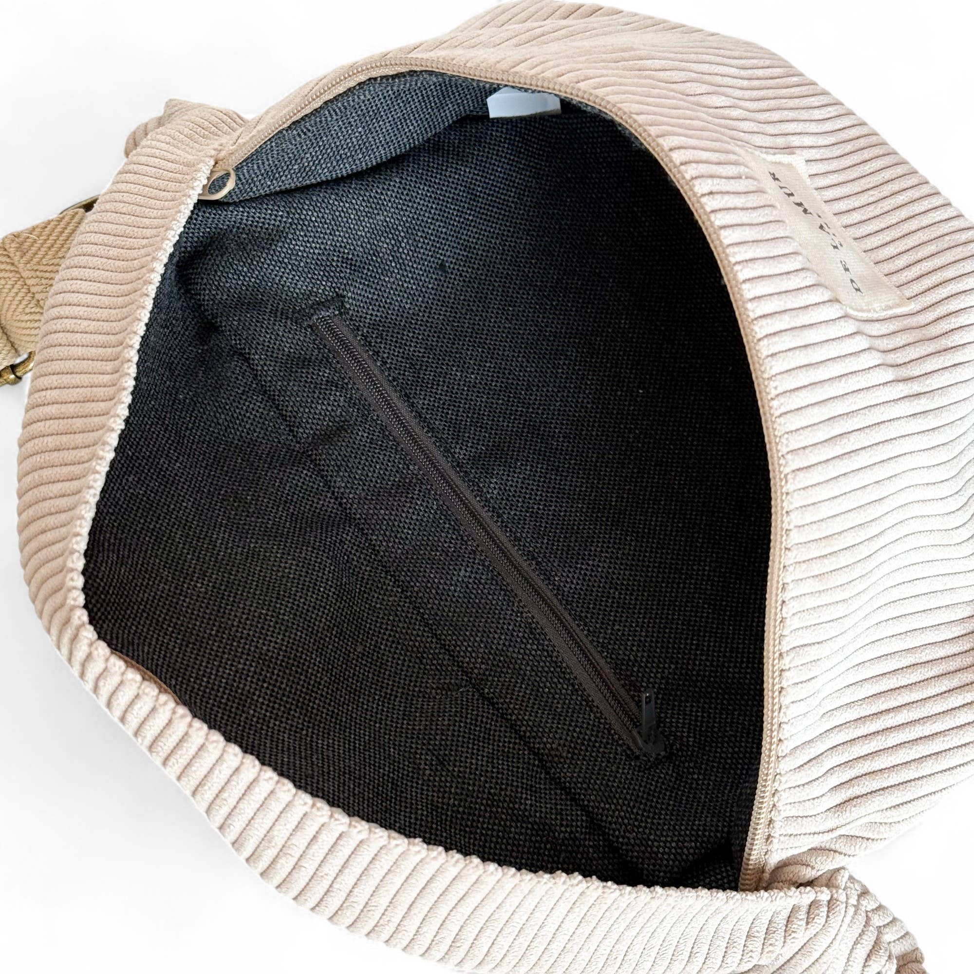 Sac banane en velours côtelé taupe