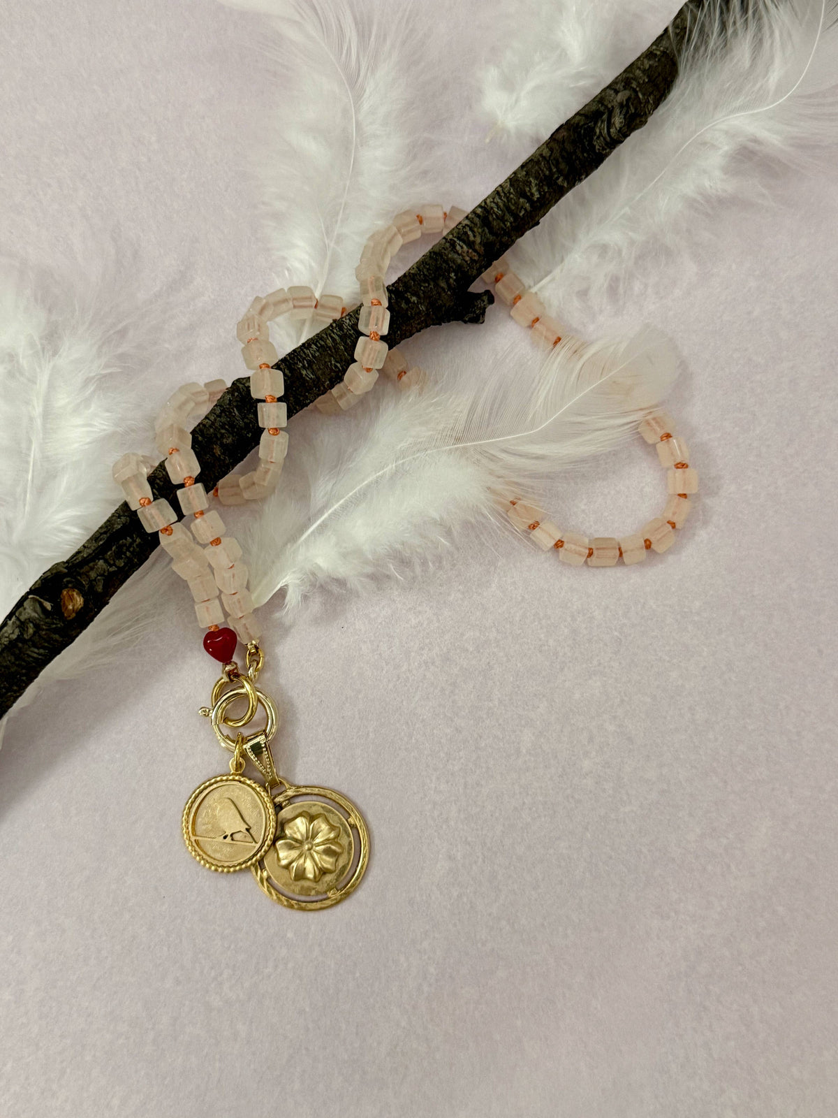 Collier d'aventurines pêches - de NYC