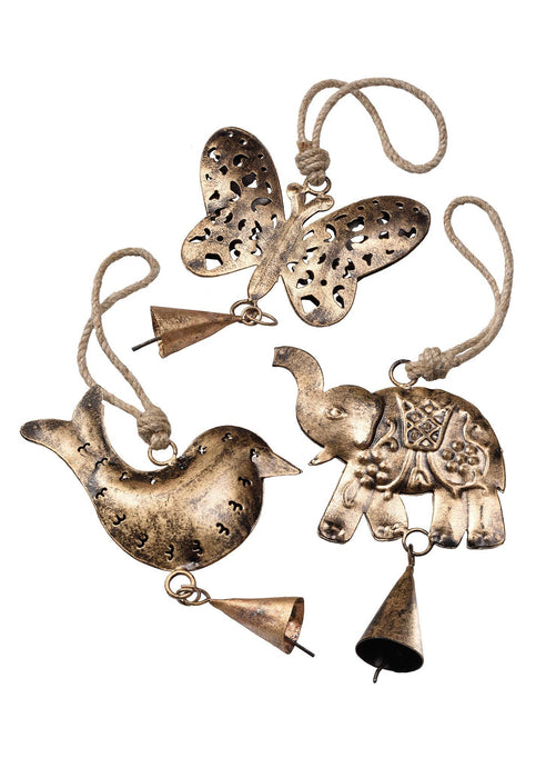 Décoration à suspendre de couleur dorée avec cloche