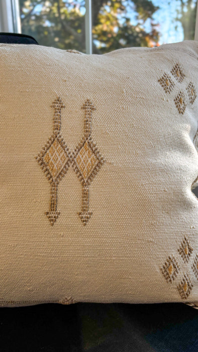 MAROC: Housse de Coussin Carrée Premium OffWhite en Soie de Cactus