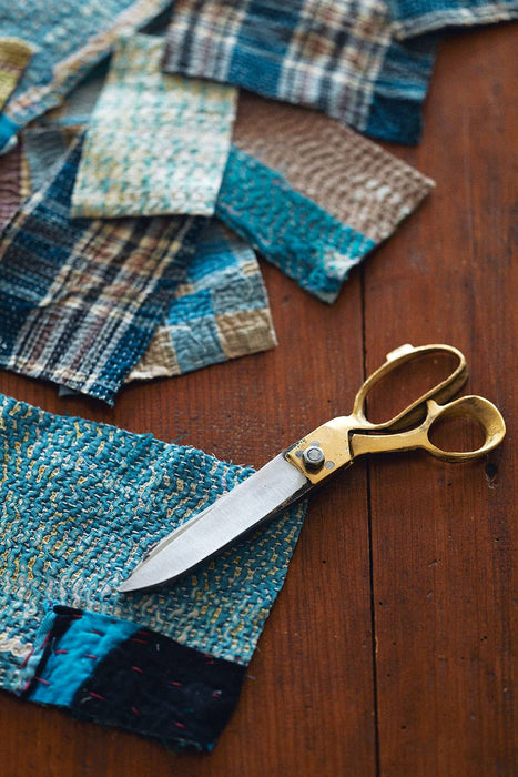 Japon: Ciseaux à manche en laiton (L)