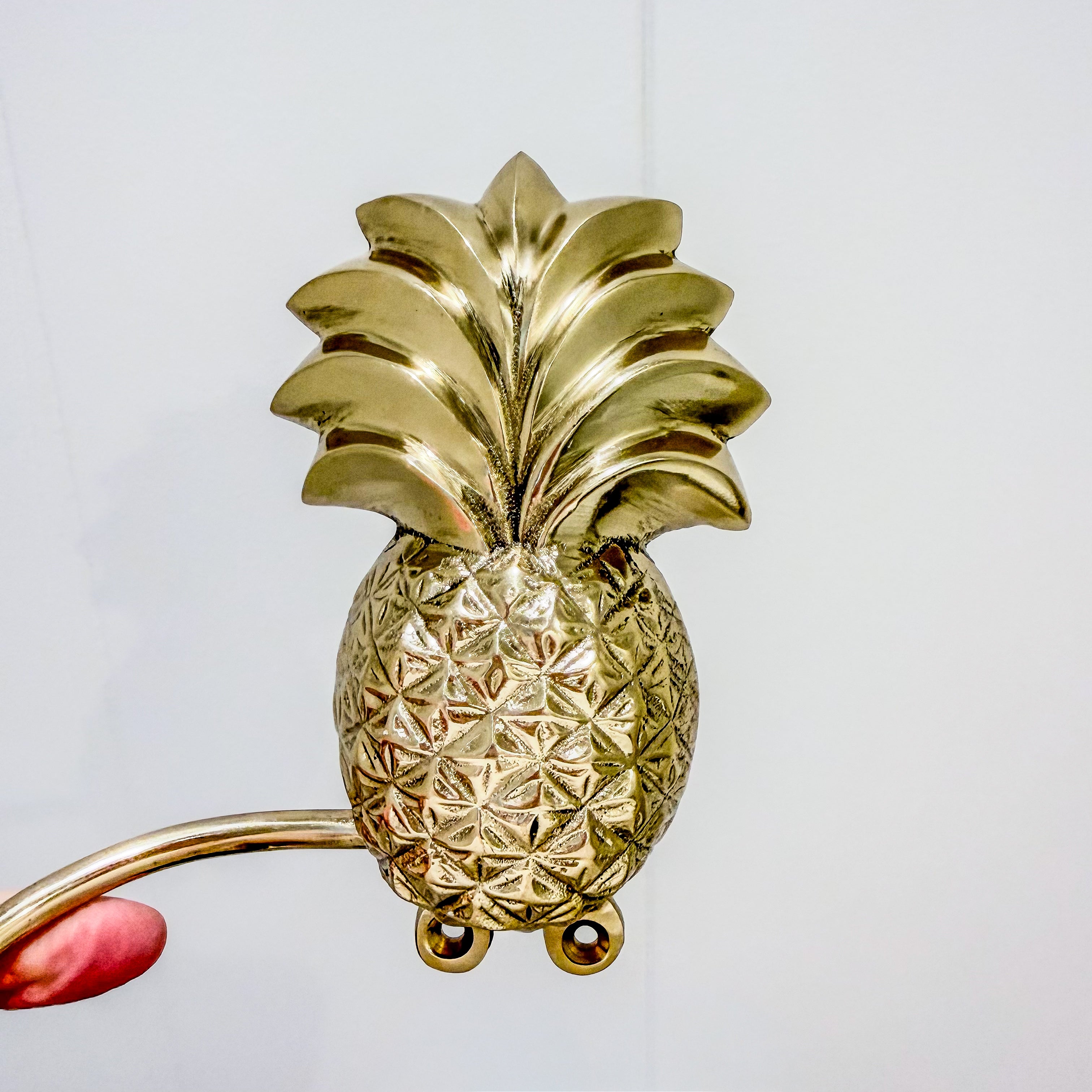 Porte-rouleau en laiton Ananas or de Bali
