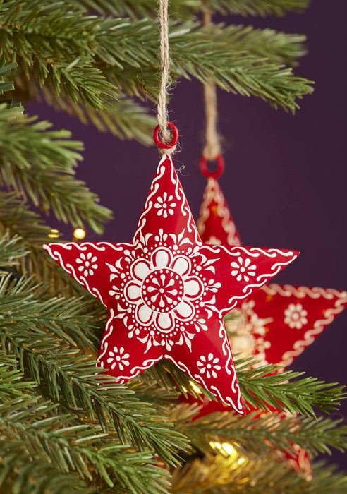 Décoration étoile rouge, fer peint à la main
