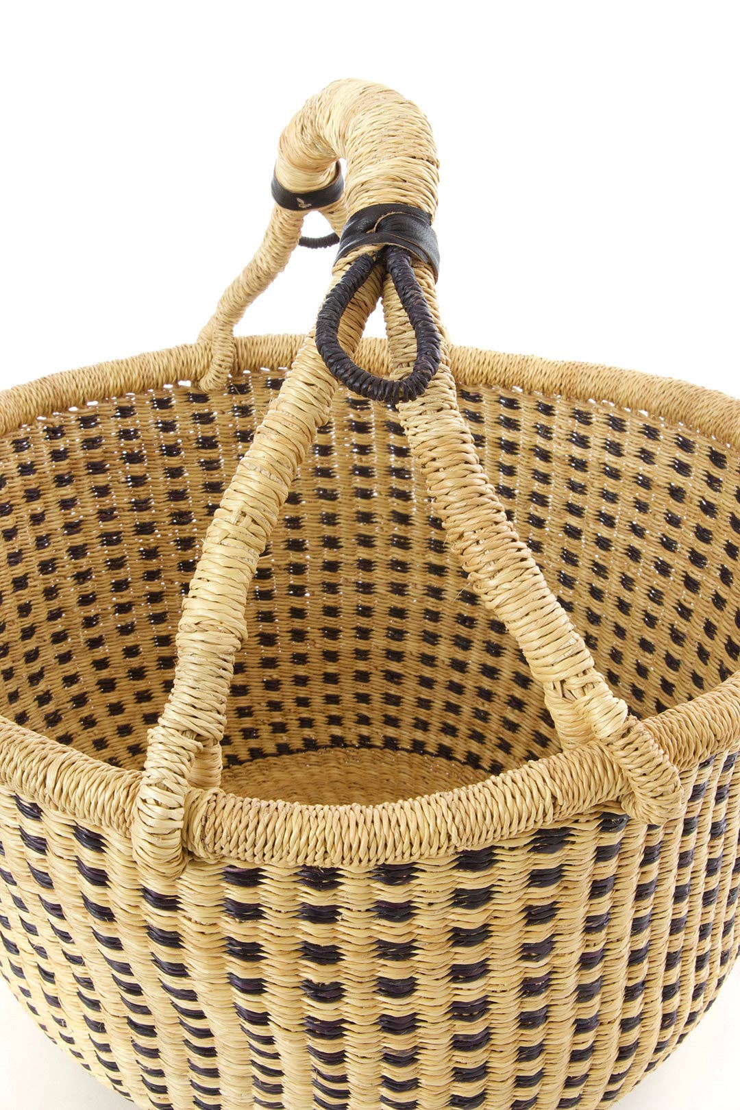GHANA: Panier Bolga à carreaux bleu nuit et naturel