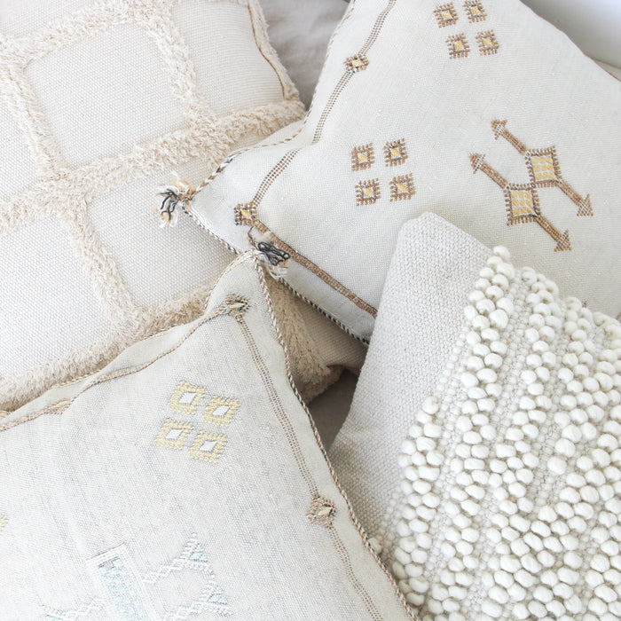 MAROC: Housse de Coussin en Soie de Cactus Carrée Grise Premium