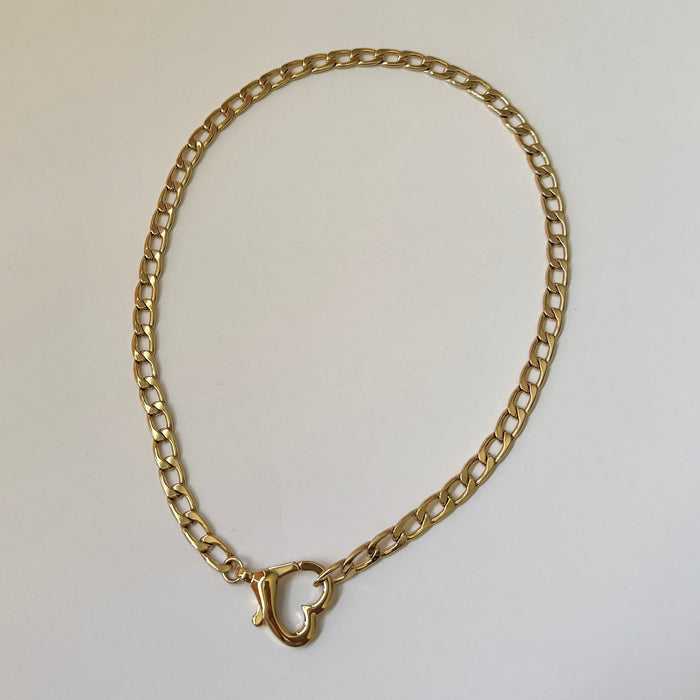Collier Saiba à Fermoir Cœur — Or / Saiba Heart Clasp Necklace- Gold